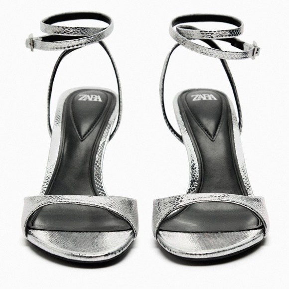 Heeled Ankle Strap Sandals - Picture 3 of 5